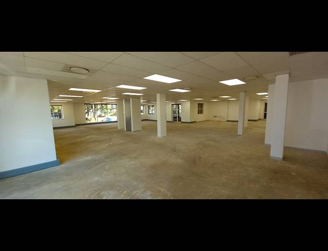 280M² OFFICE TO LET IN BRYANSTON